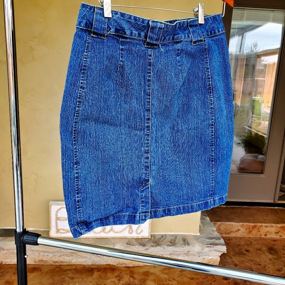 Willi Smith Dresses & Skirts - Willi Smith denim skirt.